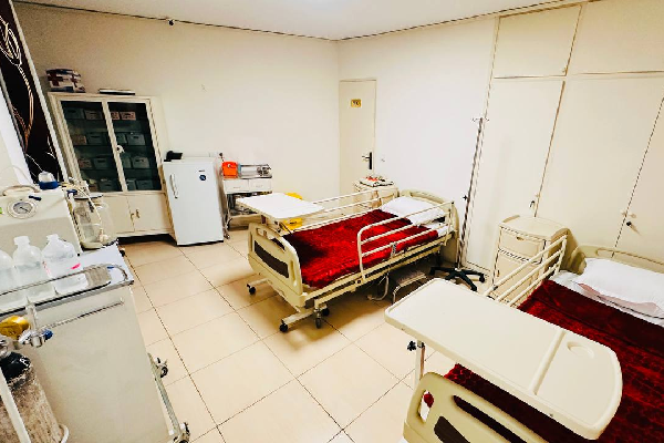 خانه سالمندان همدل